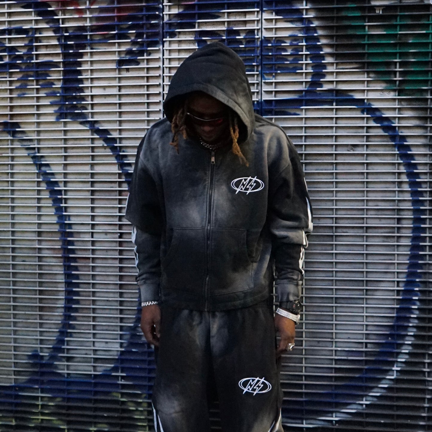 CONCRETE BLACK FLAME ZIP